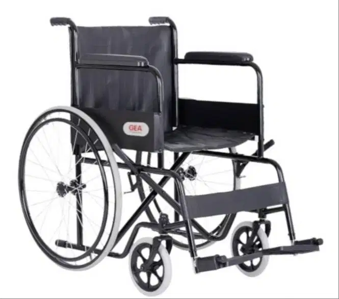 Kursi roda GEA 875