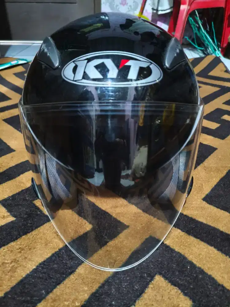 KYT Galaxy Flat R