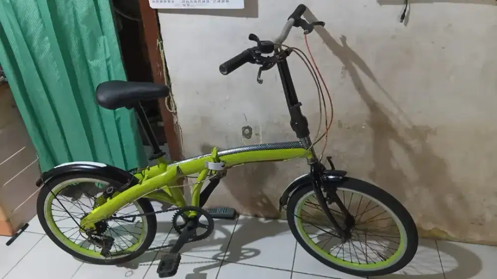 Sepeda lipat 20 6 speed