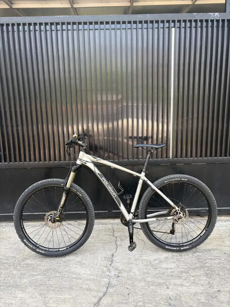 Sepeda Polygon xtrada 6