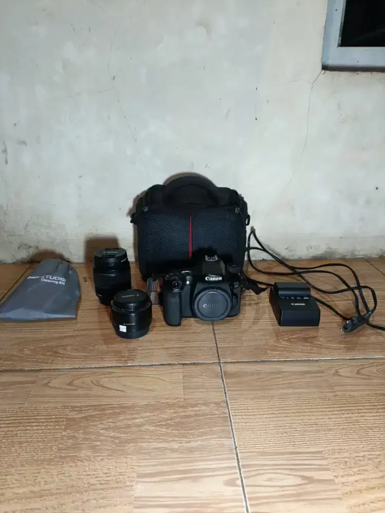 Dijual kamera Canon eos 70D