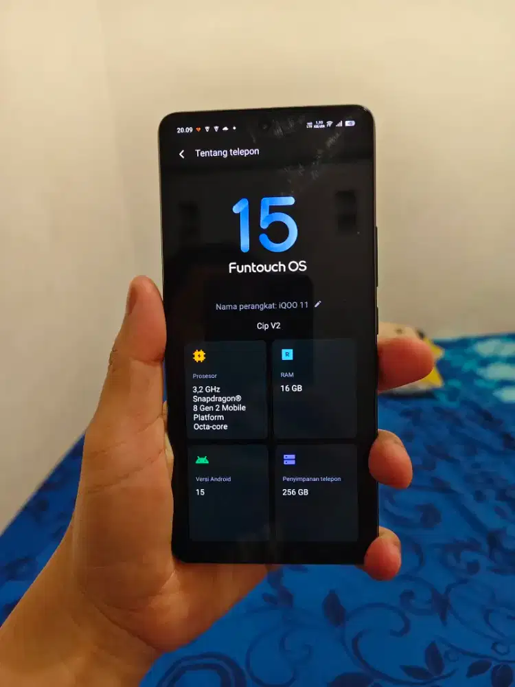 iQOO 11 16/256GB – Snapdragon 8 Gen 2