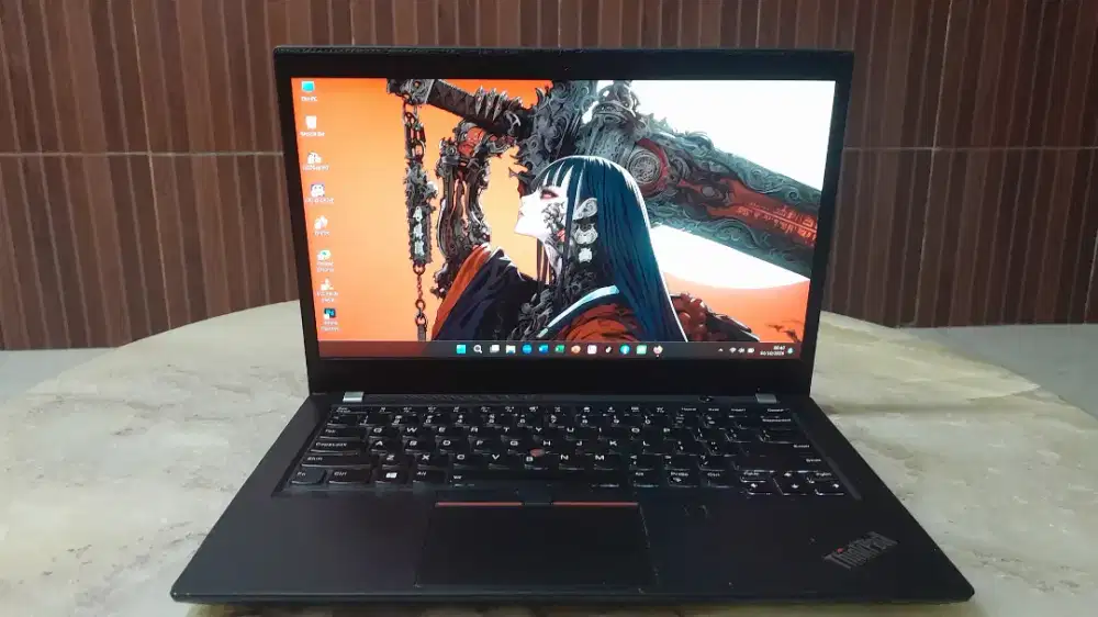 Thinkpad Lenovo T490 core i5 Ram 8GB ssd m2 256GB Backlight GEN 8