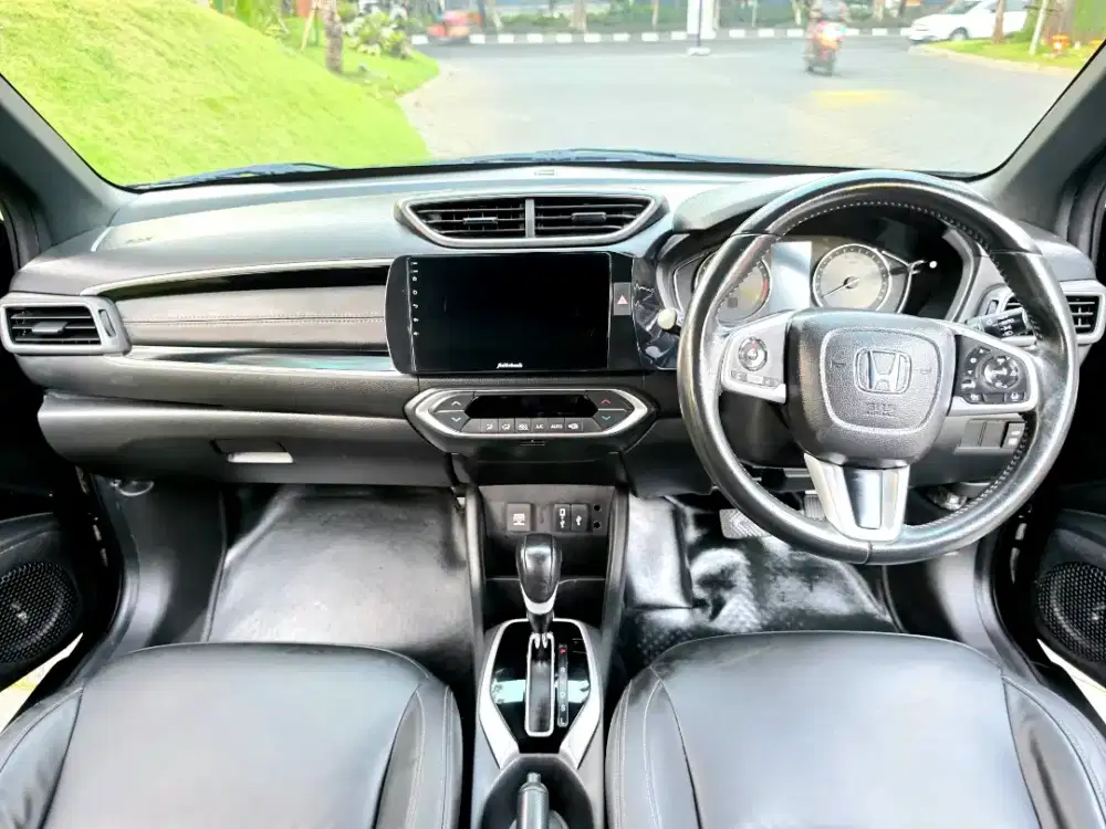 ANTIK KM50 New BRV E Prestige Sensing 2022/2023 Hitam No Veloz XL7 kim