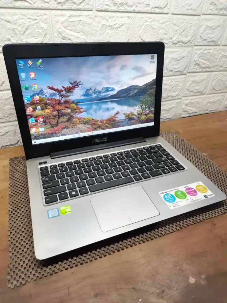 Asus X456UR intel Core i5 Gen-7 (8/256gb) 14 inch Spek Design NORMAL