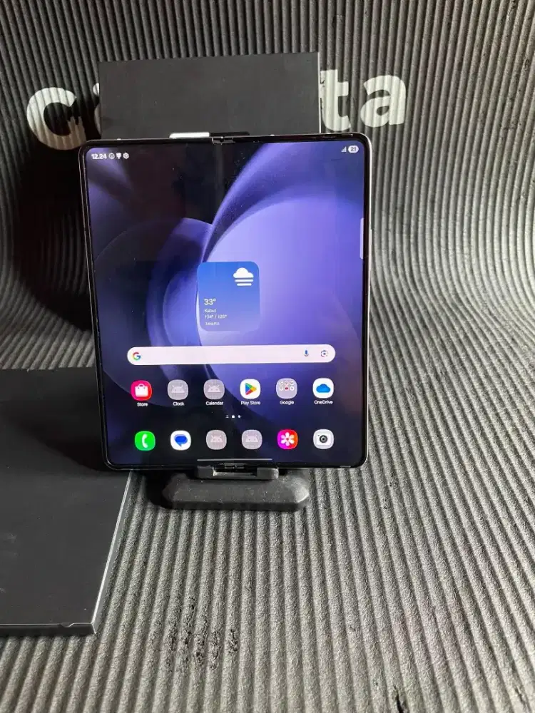 Samsung galaxy z fold 5 ram12/512gb resmi sein normal minus dikit