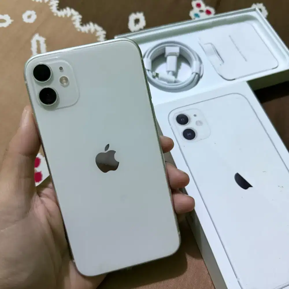 IPHONE 11 64GB fullset nominus