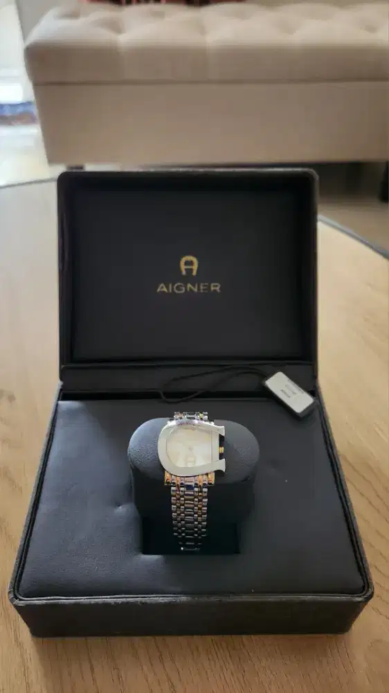 Jam Tangan Aigner