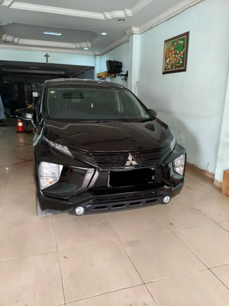 (Km 27rb) Xpander Sport Rockford Black Edition