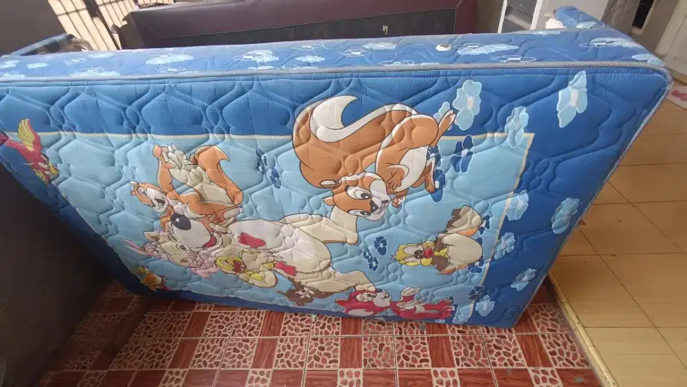 Central spring bed 2in1 (BAGIAN ATASNYA AJA) - (450K)