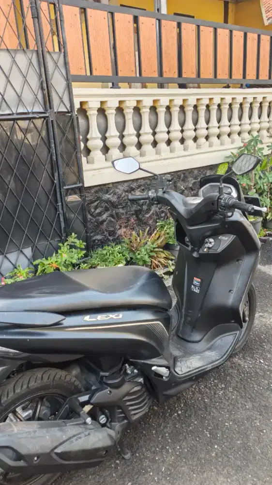 Dijual Motor Yamaha Lexi Tahun 2024
