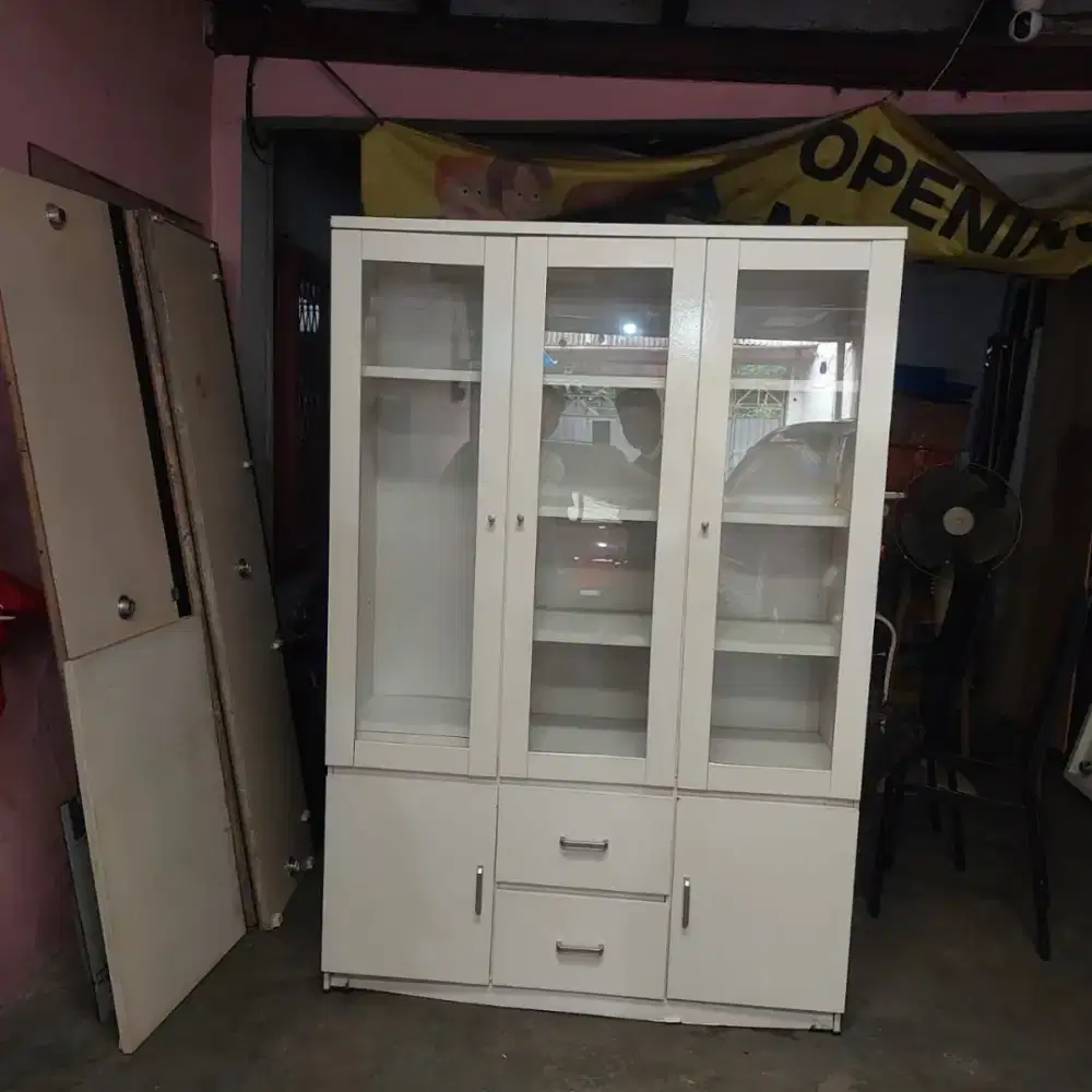 Dijual Lemari Baju Lemari Kayu