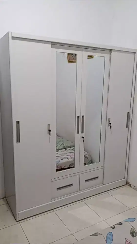 KAIRE lemari pakaian besi  4 pintu sleding jumbo 260cm 2 laci