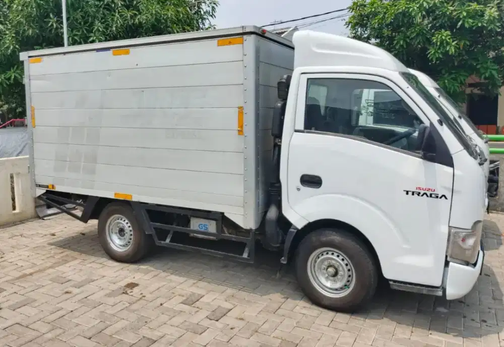 Isuzu traga box 2021