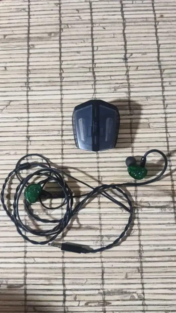 Dijual IEM Tangzu Waner 2 Emerald Jade Dragon Edition + TWS Gamen