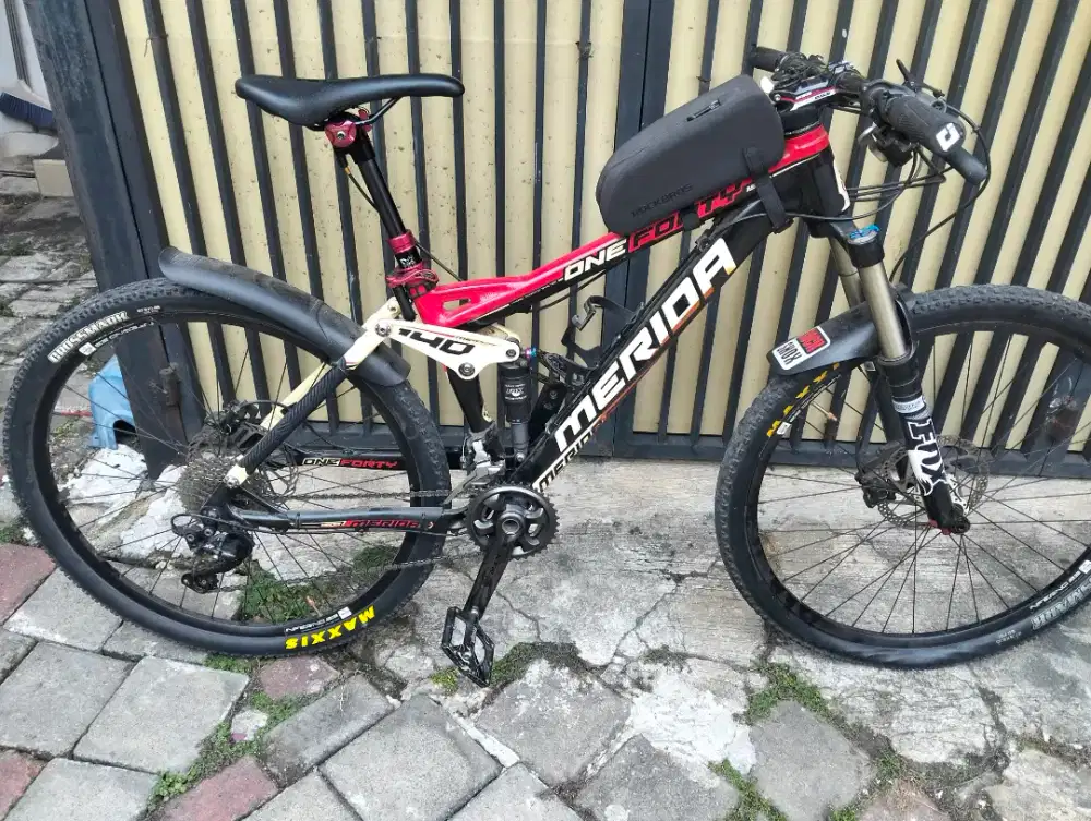 Sepeda mtb gunung merida one forty fulsus