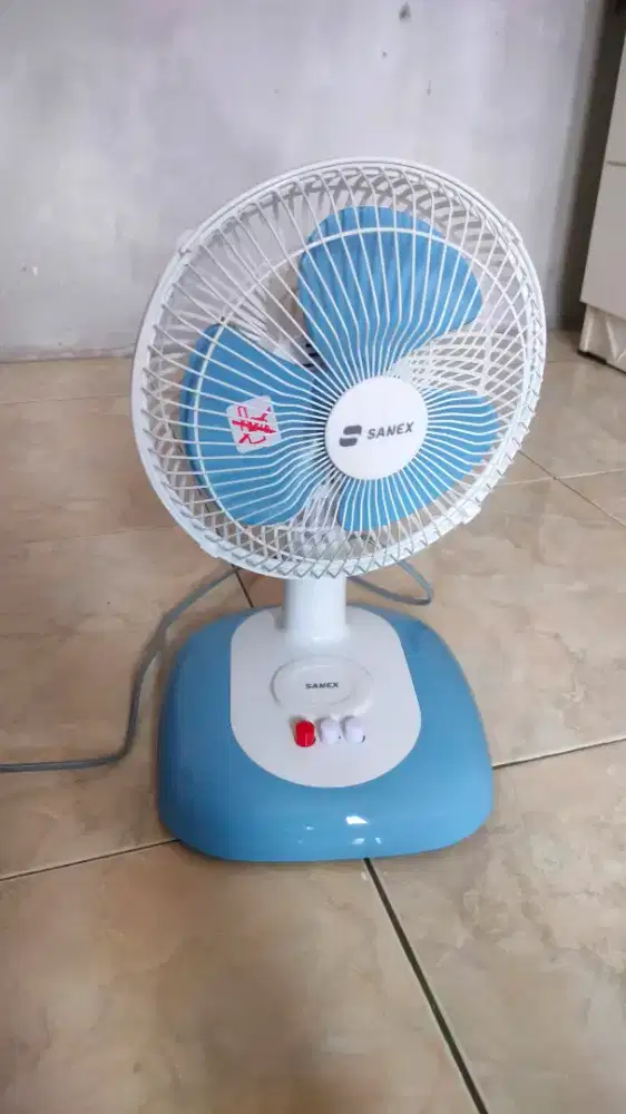 Kipas Angin Sanex 8