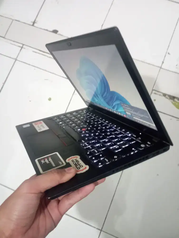 LENOVO THINKPAD X280 Core i5 gen 8, 8GB RAM, 128GB SSD