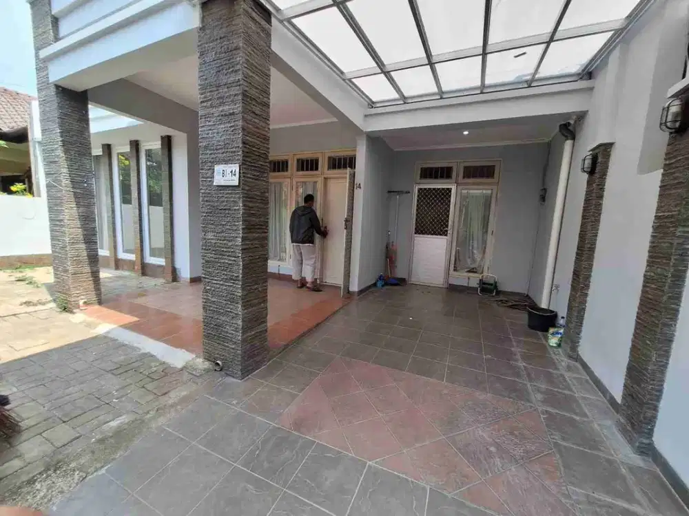 Rumah Bagus Di Rempoa Disewakan