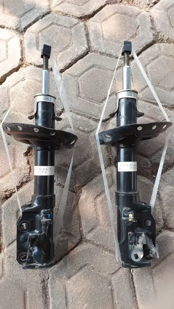 Shock Absorber Genuine Honda tahun 2024 for Brio