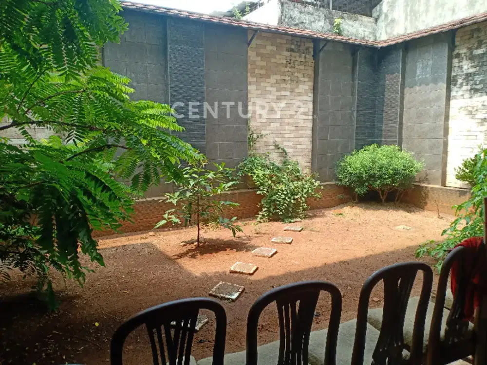 Rumah Cempaka Putih Tengah Dekat RM Simpang Raya Murah Amir