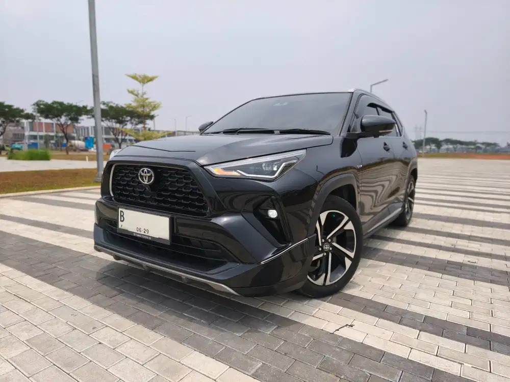 TOYOTA YARIS CROSS GR HYBRID TSS TIPE TERTINGGI