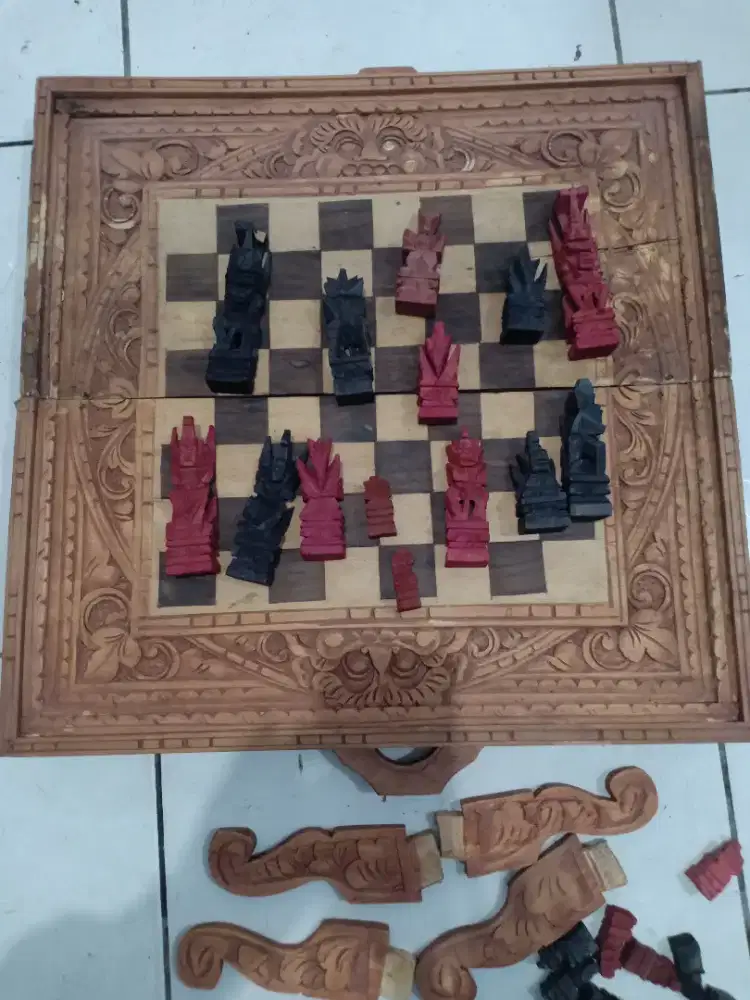 Catur kayu ukiran bali pajangan
