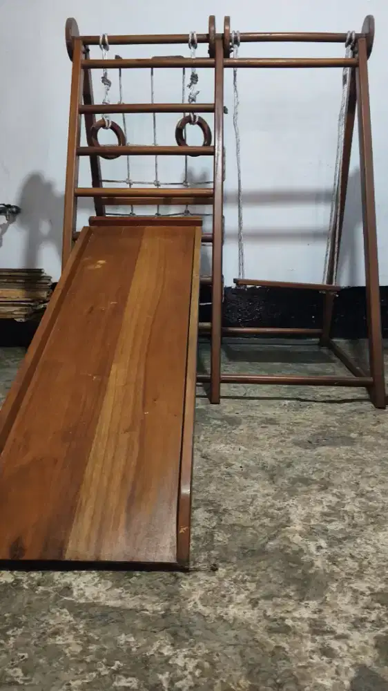 Tangga Brakiasi Anak