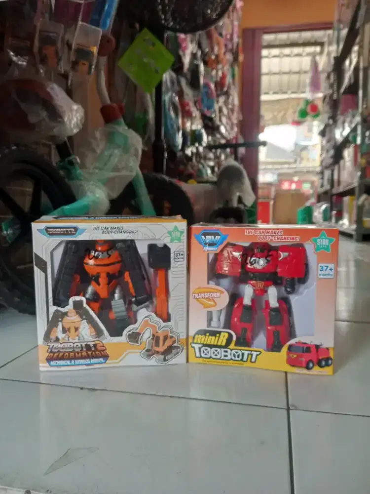 Mainan anak robot konstruksi