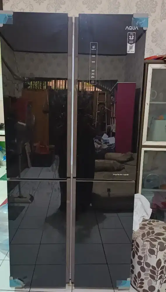 Kulkas merek Aqua 4 pintu 6 juta nego