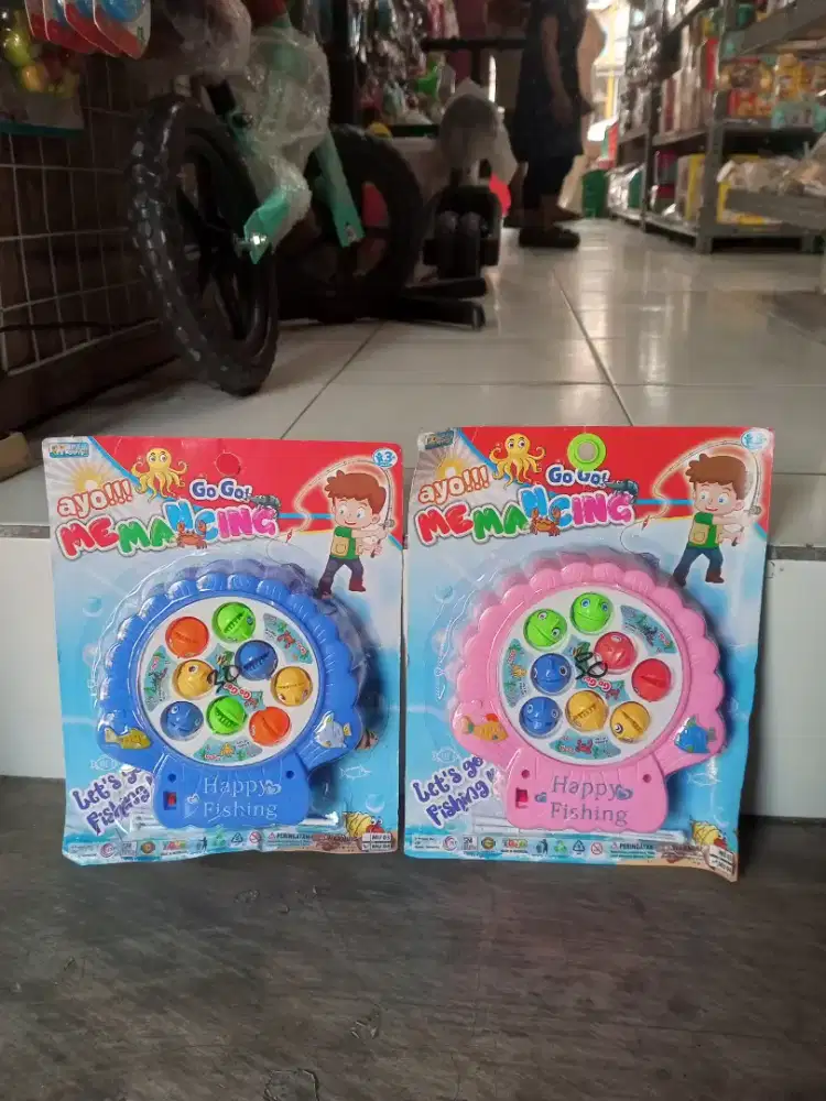 Mainan anak pancing ikan baterai