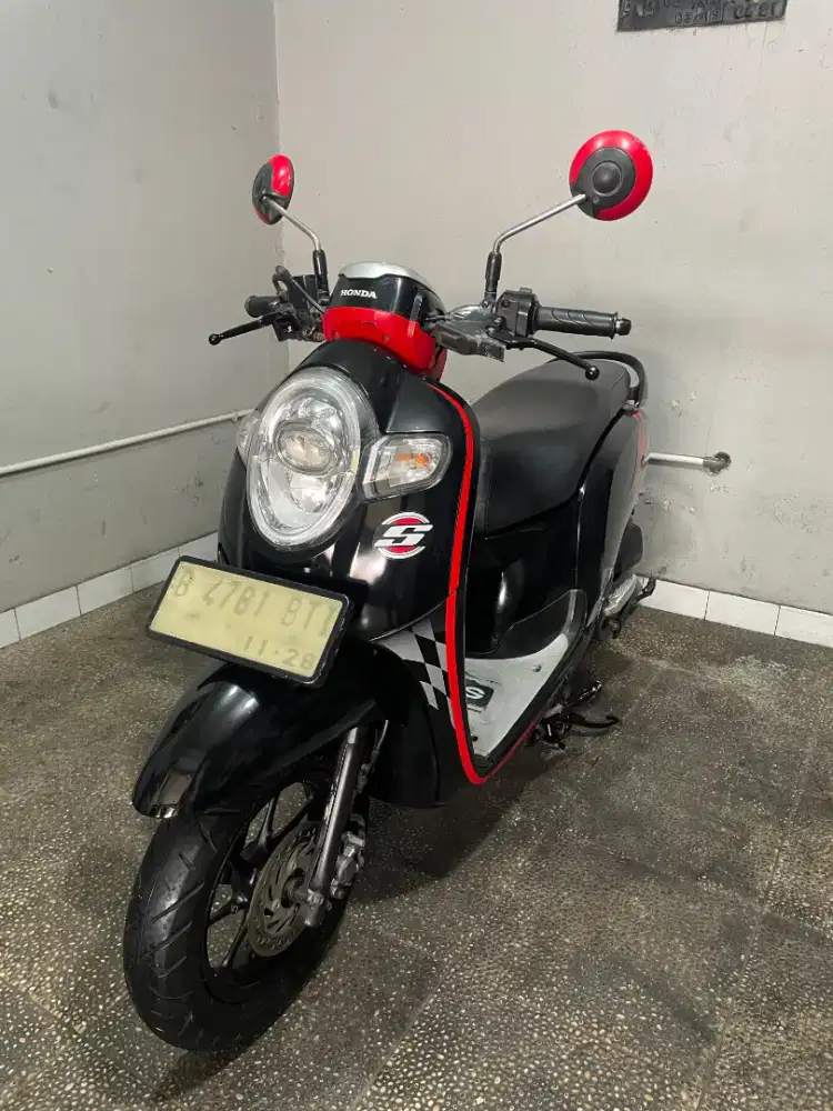 HONDA SCOOPY FI 2018