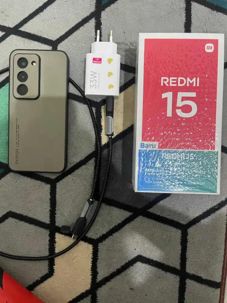 REDMI 15 ram 8/128gb