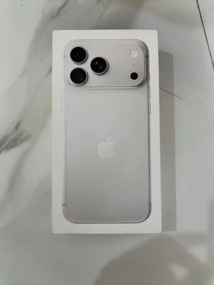 Dijual iphone 18 promax 512GB BARU