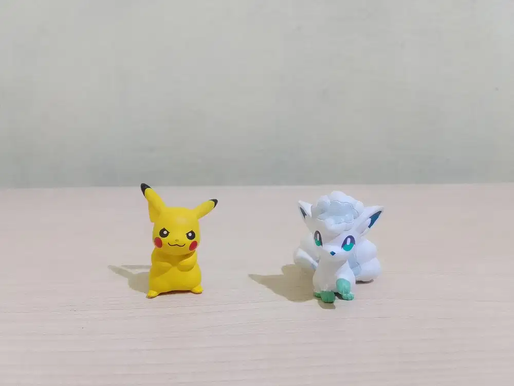 FIGURE POKEMON TOMY ALOLA VULPIX