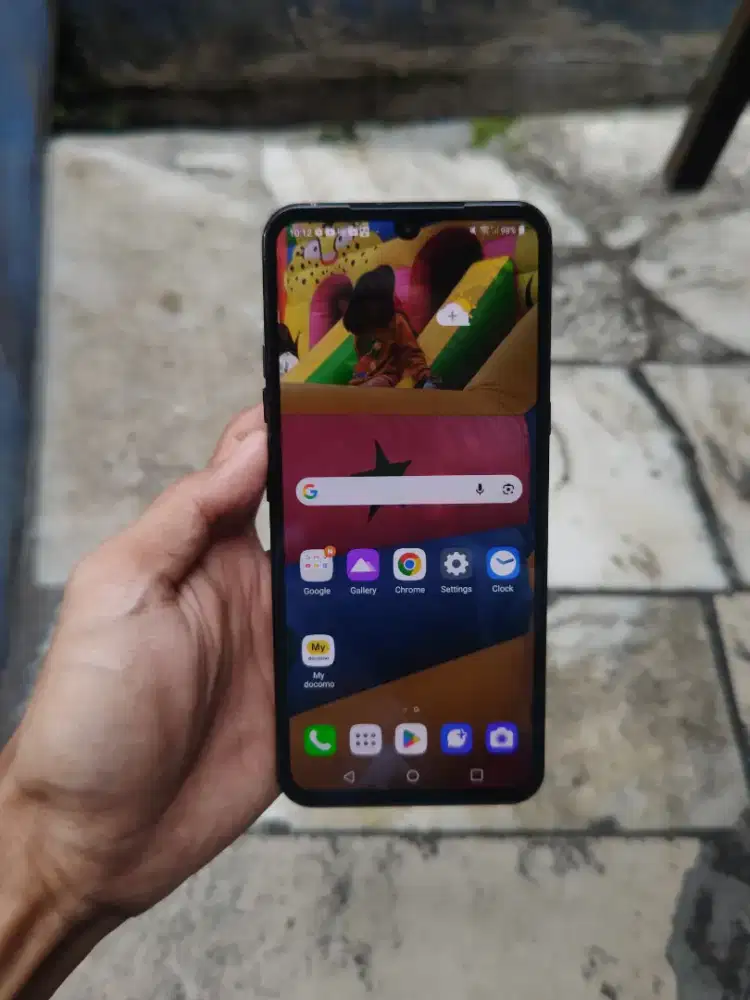 LG V60 ThinQ versi jepang
