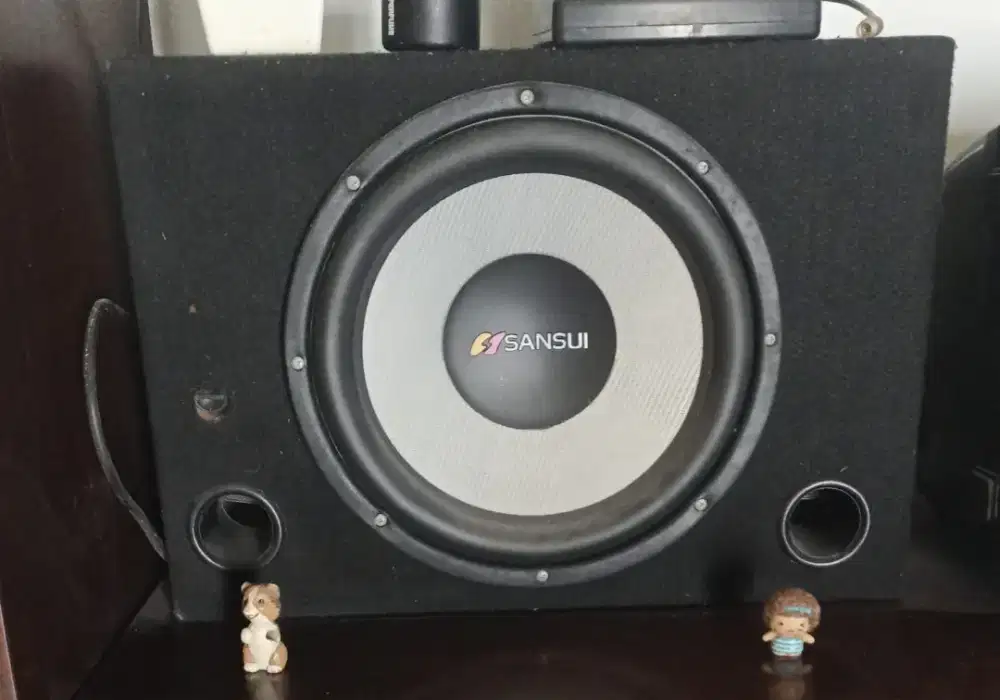 Dijual Subwoofer aktif 12 SANSUI
