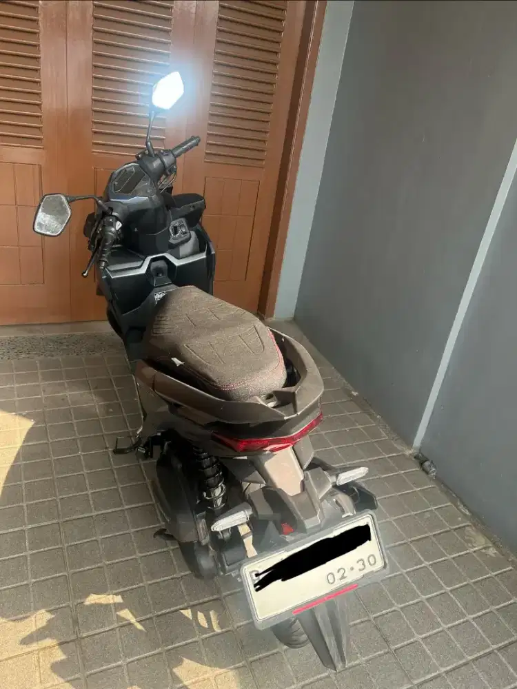 Vario 2025 125 cbs iss km rendah
