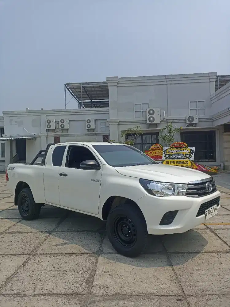[ KM 47 RB ] HILUX 4X4 E 2.4 MANUAL 2018 EXTRA CABIN TOYOTA