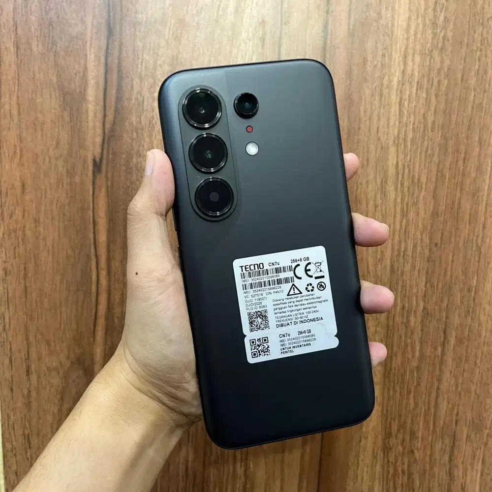 TECNO CAMON 50 PRO 5G 8/256GB LIKE NEW