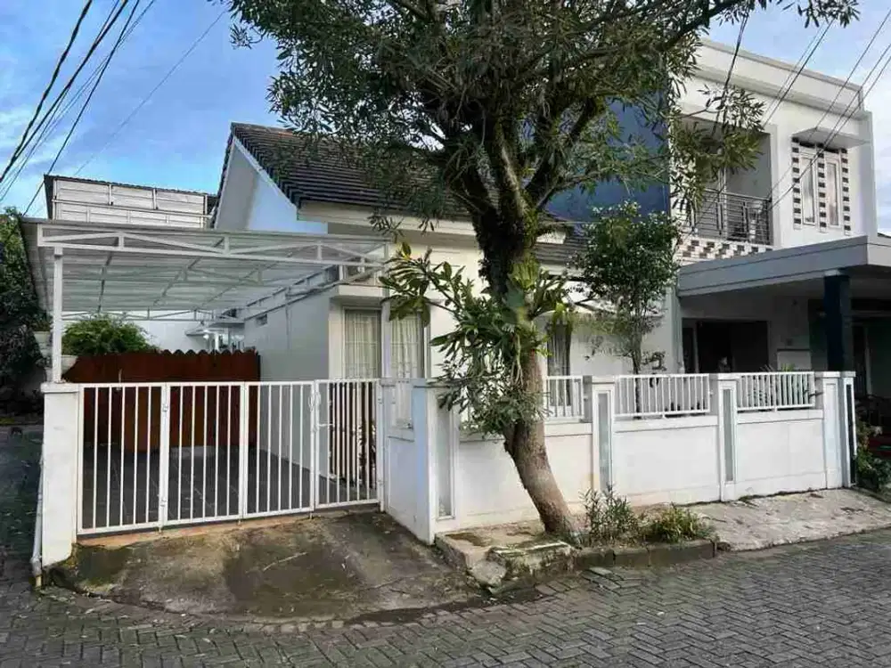 Rumah Serpong Terrace Posisi Hook Bagus Siap Huni