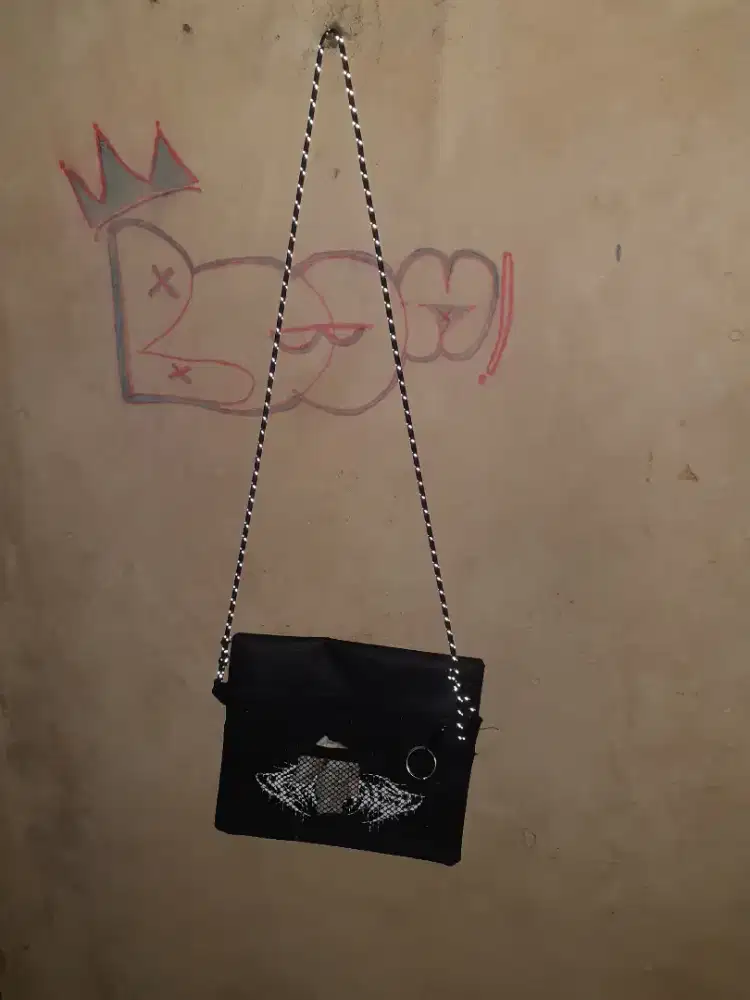Tas slempang / sling bak reflektif