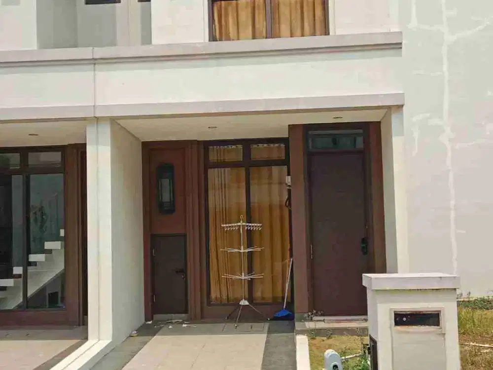 Jual Cepat Rumah SiAp Huni Cluster Osaka Daisan Lavon Swan City Tangerang
