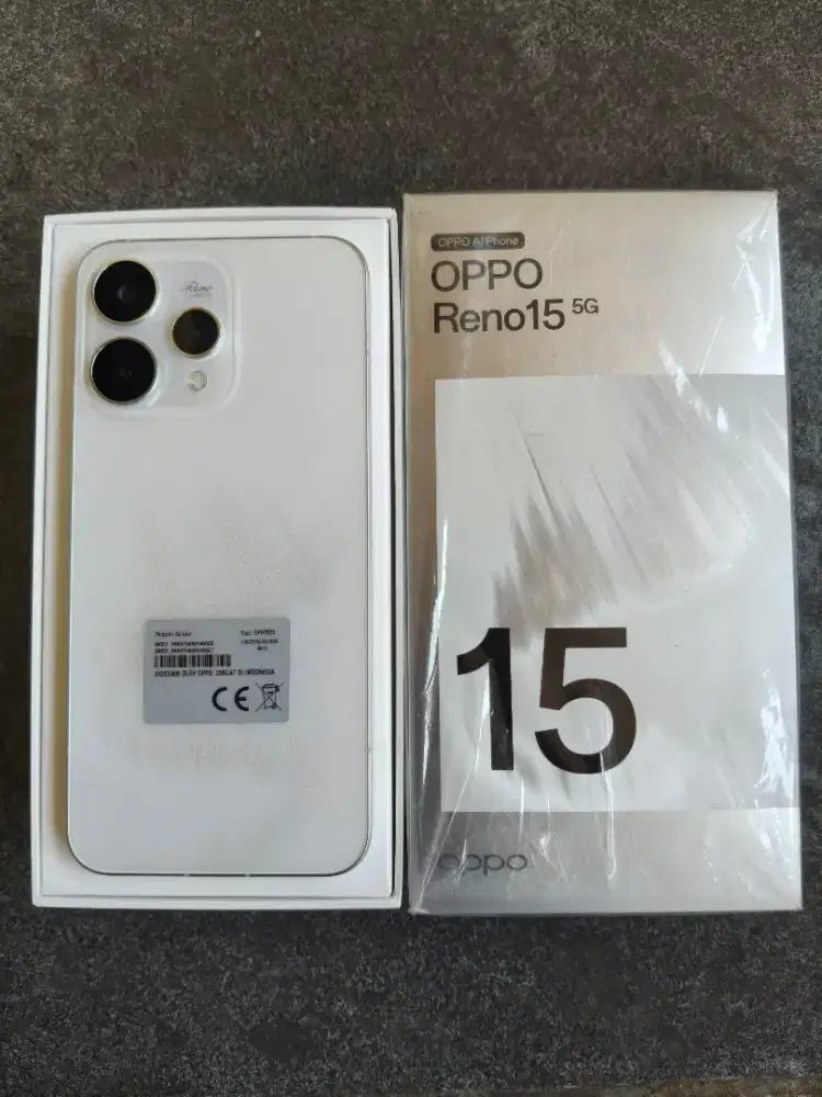 Reno 15 5g 12/256 fulset garansi on