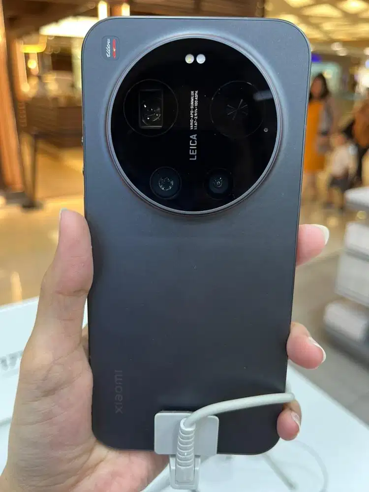 Xiaomi 17 Ultra Free Band 10 Pro
