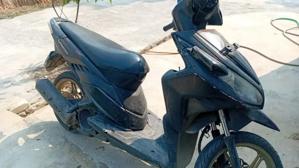 Dijual cepat honda vario techno 2010