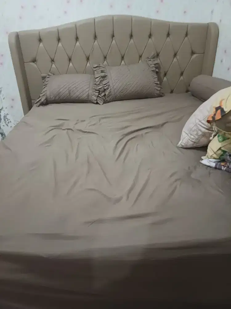 Kasur springbed bali baru 11 juta jual 8 juta nego