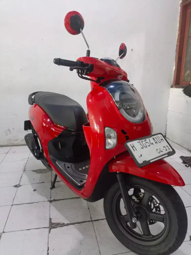 scoopy merah new 2026
