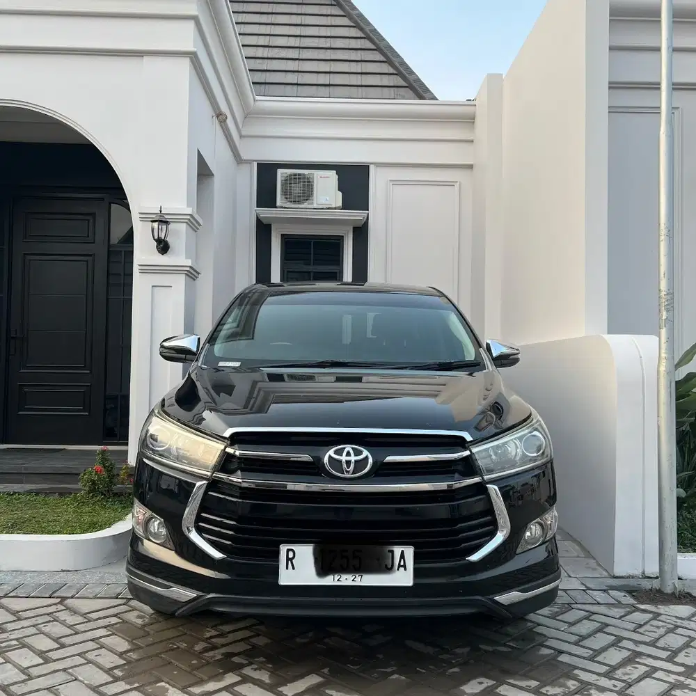 Jual cepat Innova Venturer 2.0 Matic