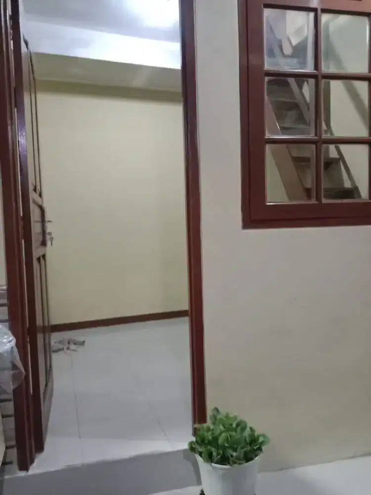 Kontrak Rumah di Kebun Sayur